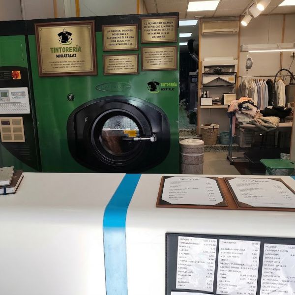 lavandería en moratalaz